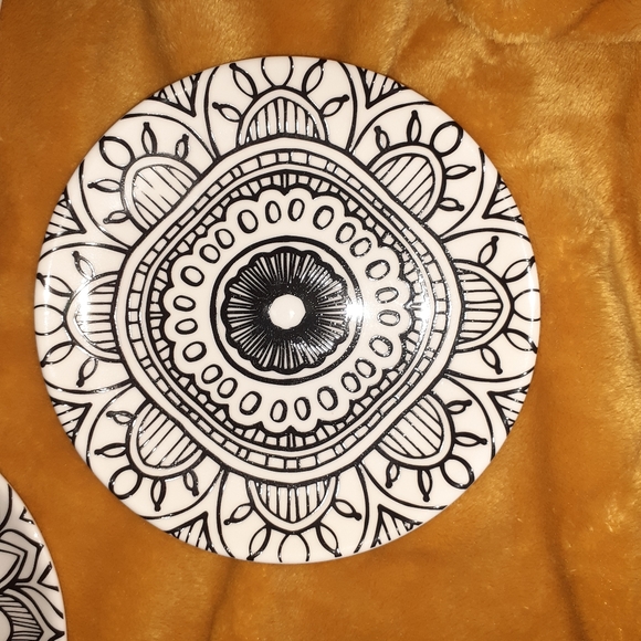 Cypress Home Mandala Platter and Dessert Plates - Picture 4 of 7